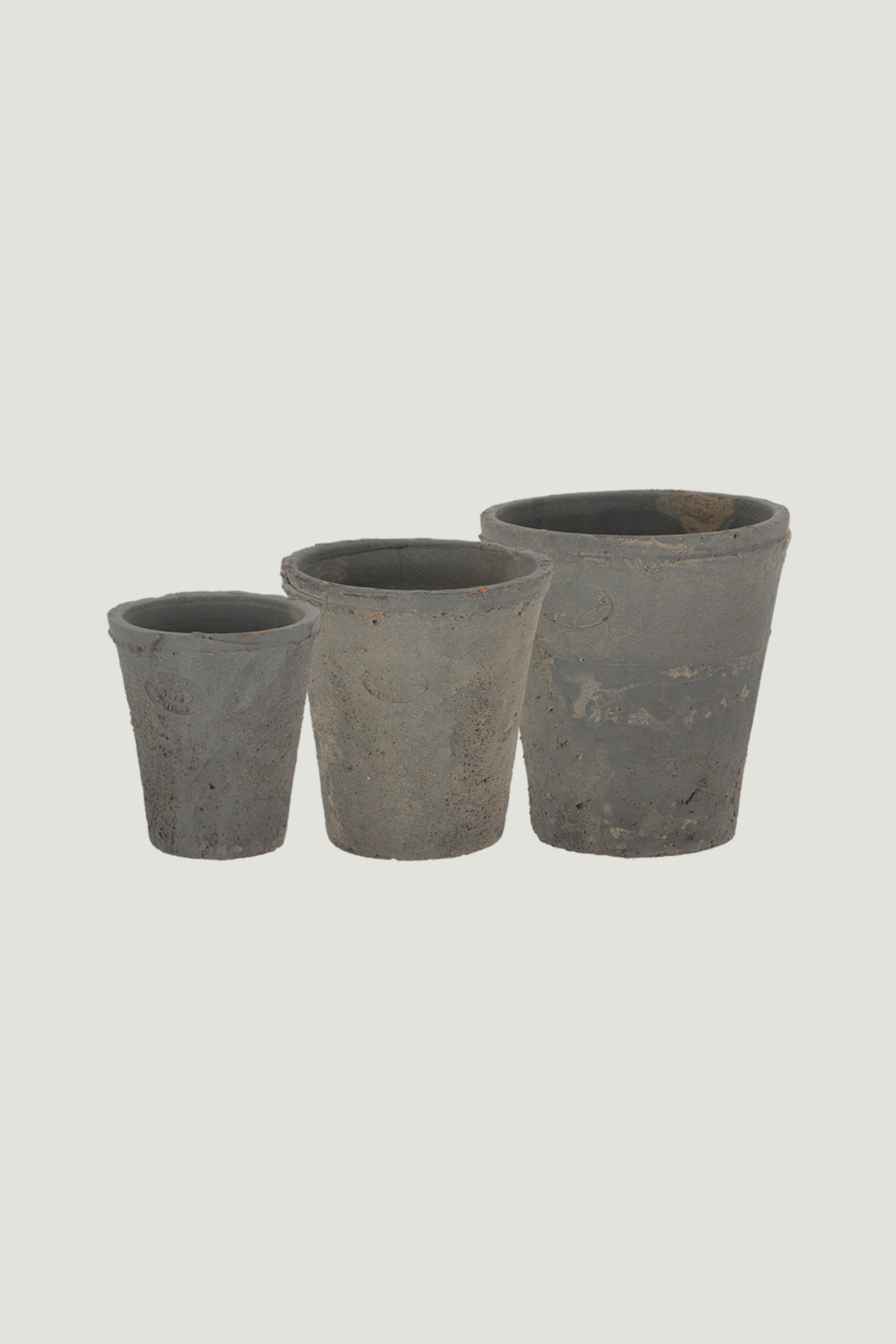 Set van 3 vergrijsde terracotta-potten