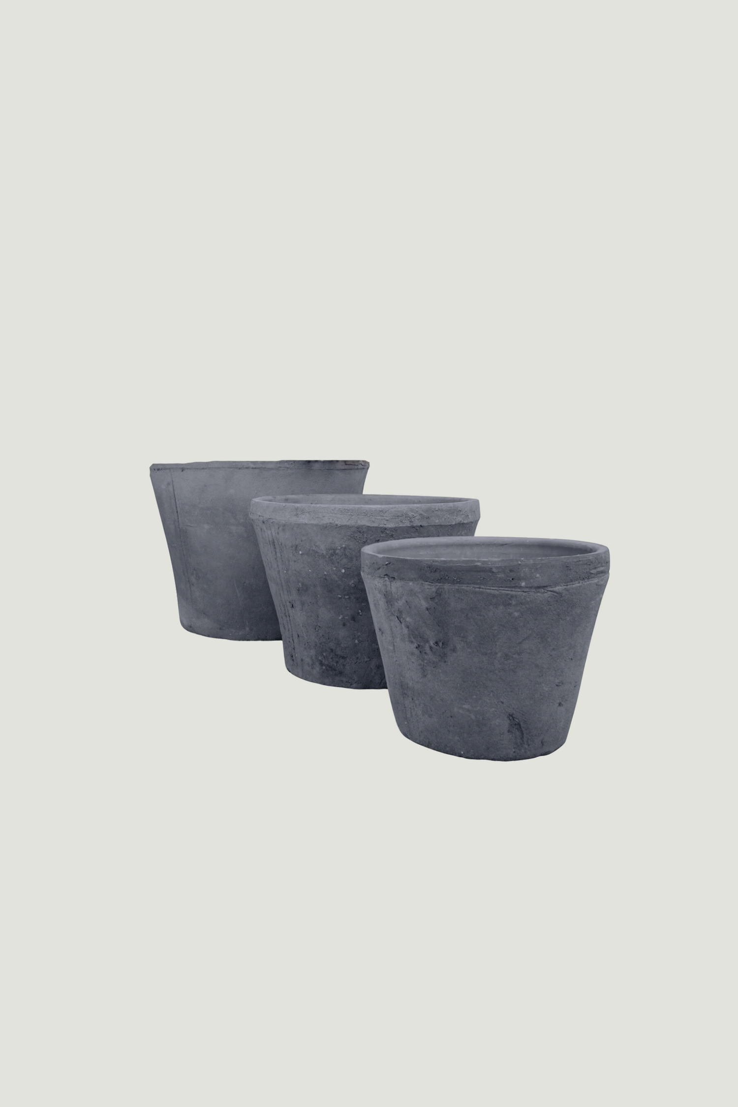 Set van 3 vergrijsde terracotta-potten